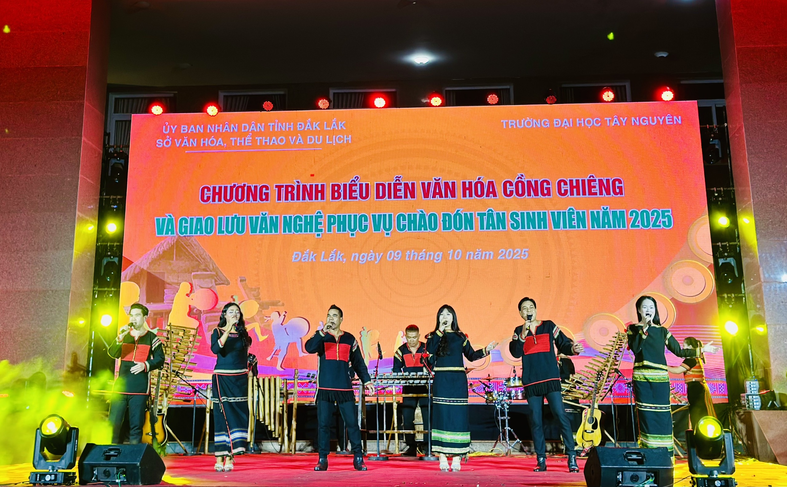 Chương trình biểu diễn Văn hóa Cồng chiêng và giao lưu văn nghệ phục vụ chào đón Tân sinh viên năm 2025